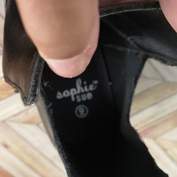 Sophie black chevron ankle boot - Picture 3 of 5